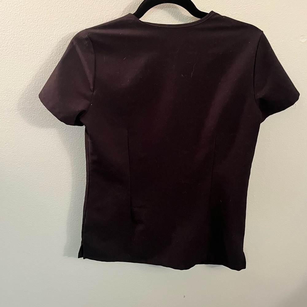 FIGS Black Scrub Top - Picture 4 of 4